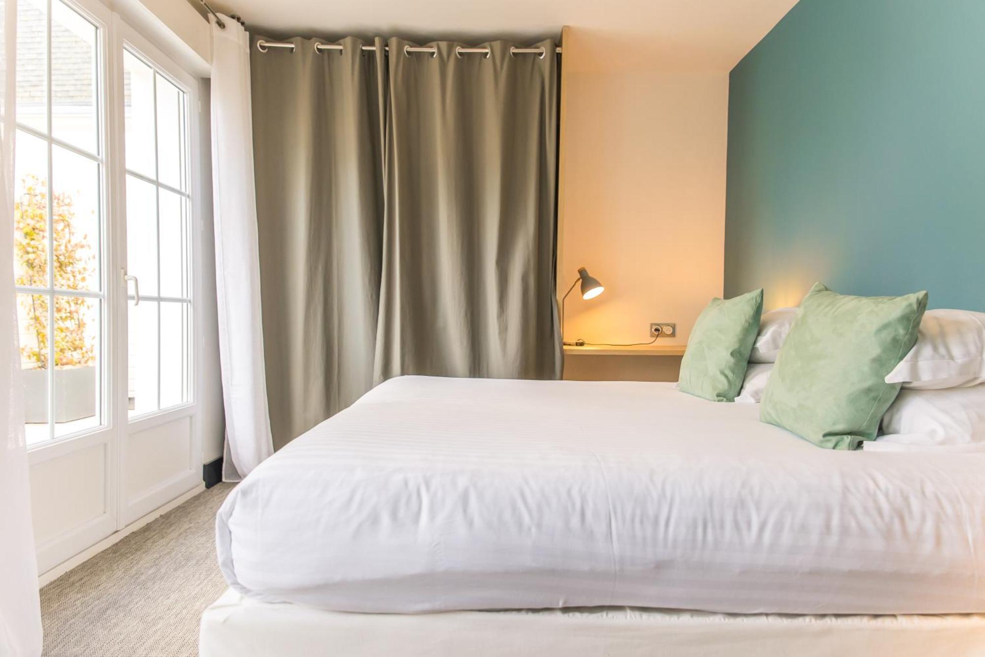 Baie des Anges Hotel Landéda Eksteriør billede