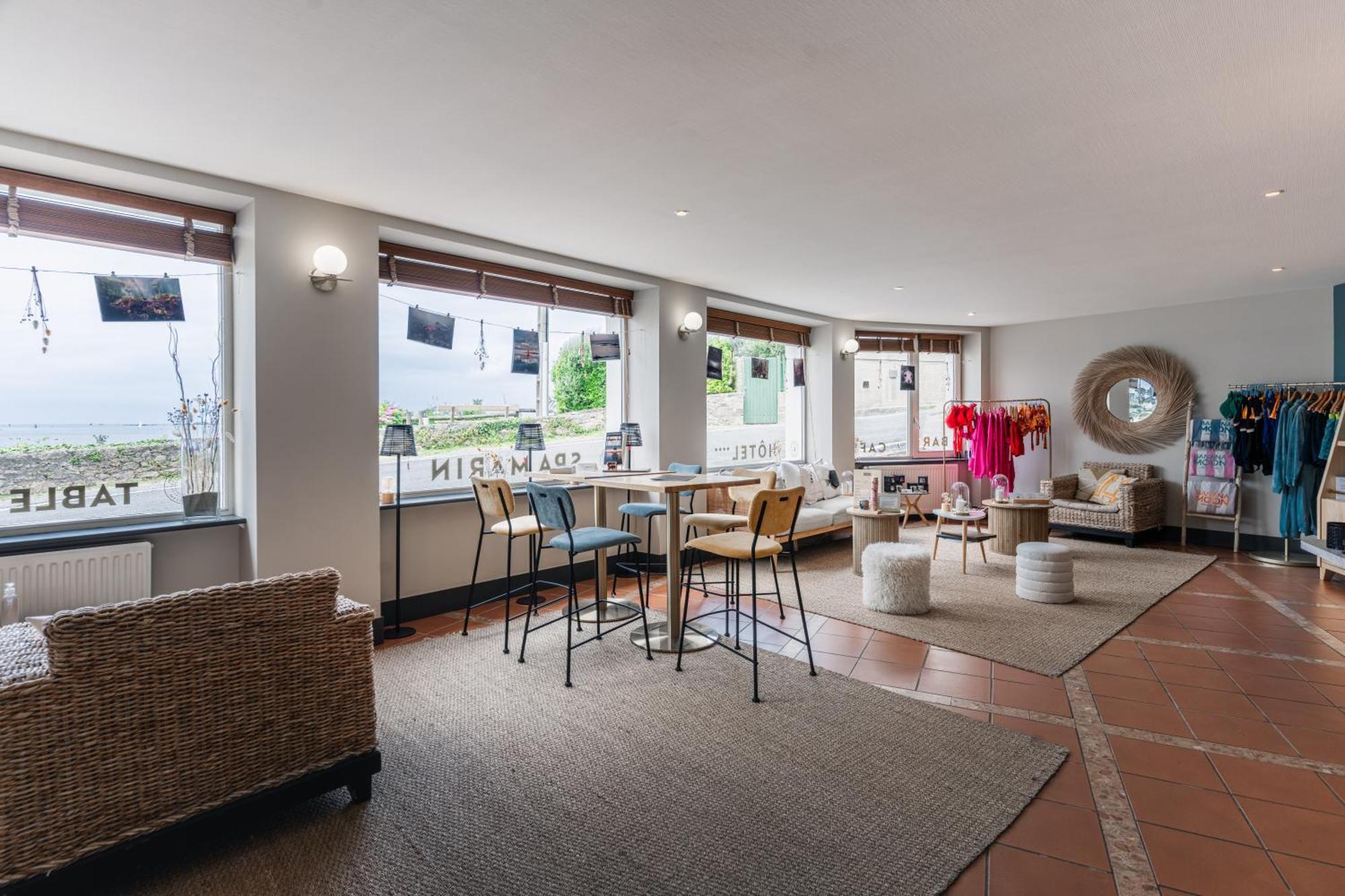 Baie des Anges Hotel Landéda Eksteriør billede
