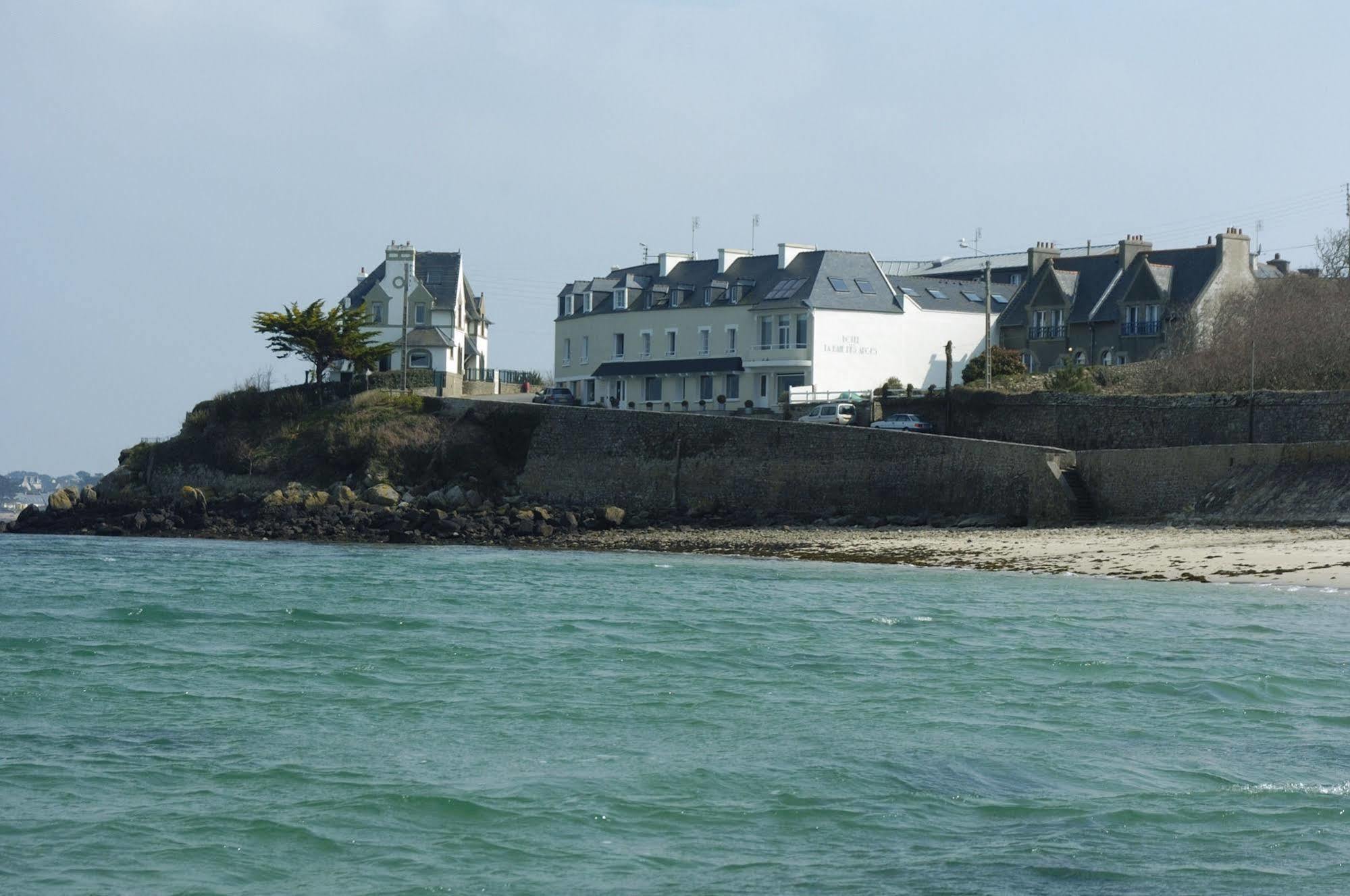 Baie des Anges Hotel Landéda Eksteriør billede